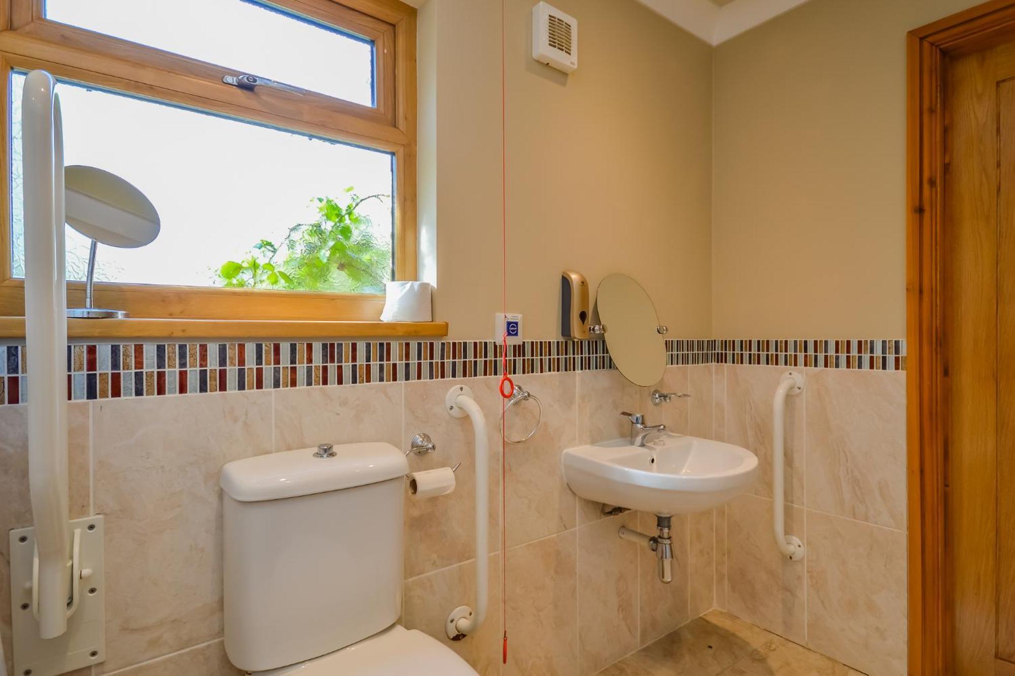 Cosy Cabin Perfect To Explore Apartment Garnant Ngoại thất bức ảnh
