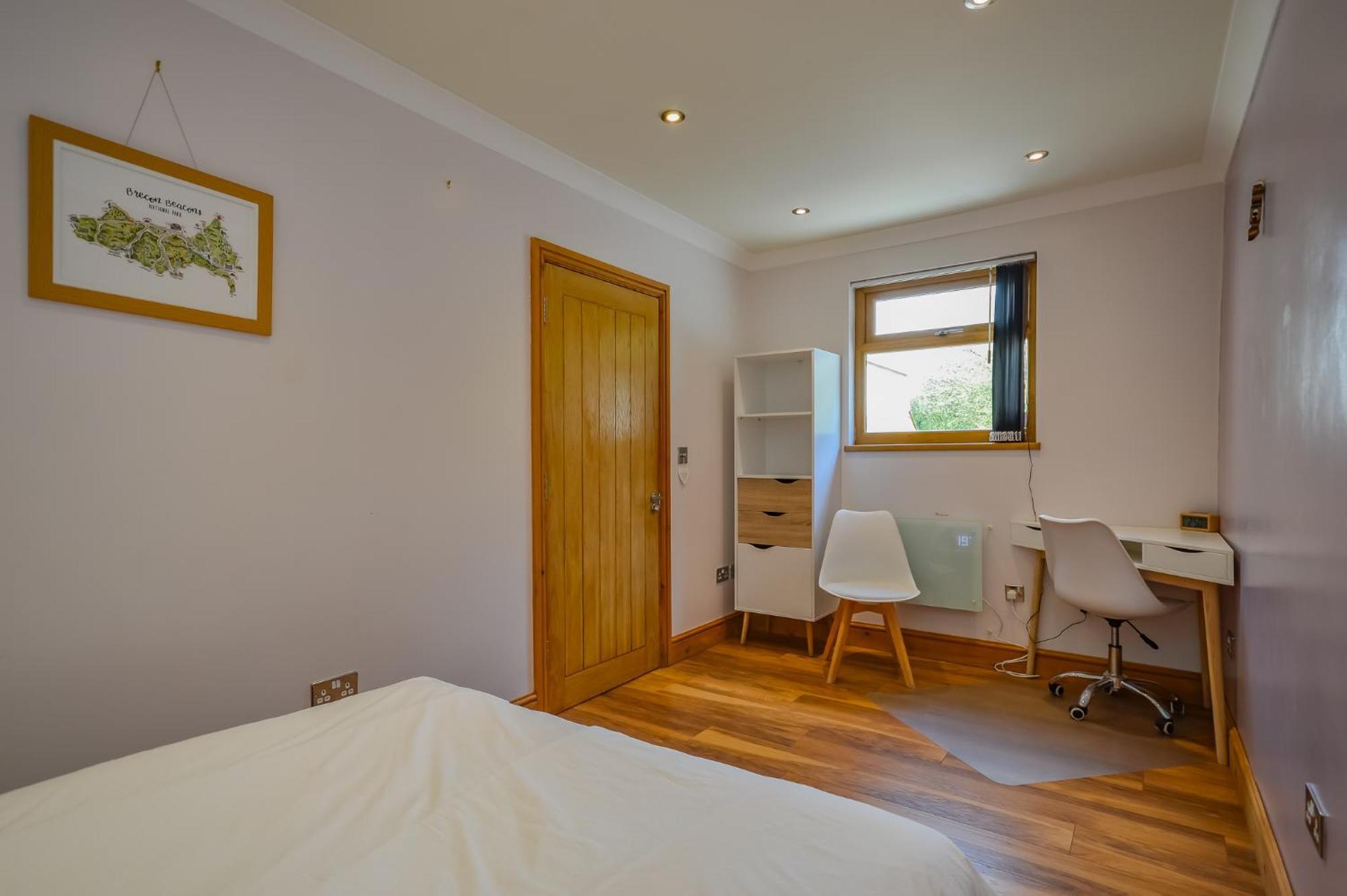 Cosy Cabin Perfect To Explore Apartment Garnant Ngoại thất bức ảnh