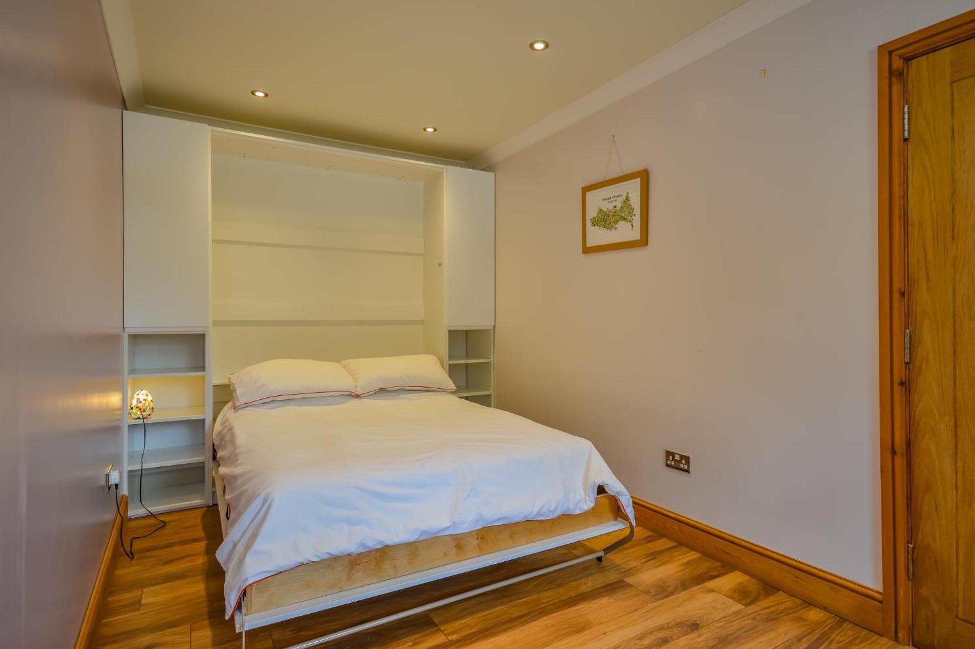 Cosy Cabin Perfect To Explore Apartment Garnant Ngoại thất bức ảnh